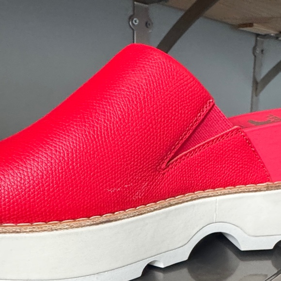 Sorel Red Platform Mules - Picture 8 of 9